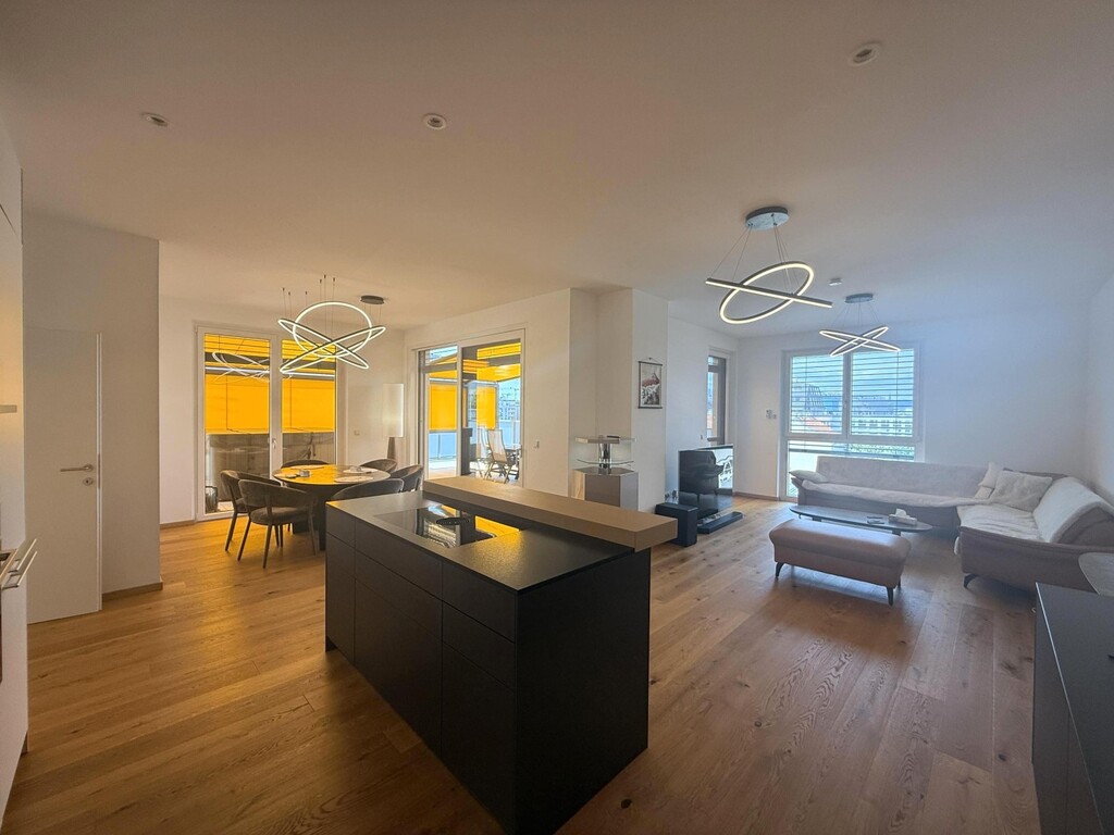 Living, Luxusküche von Bulthaup mit Miele-Geräte