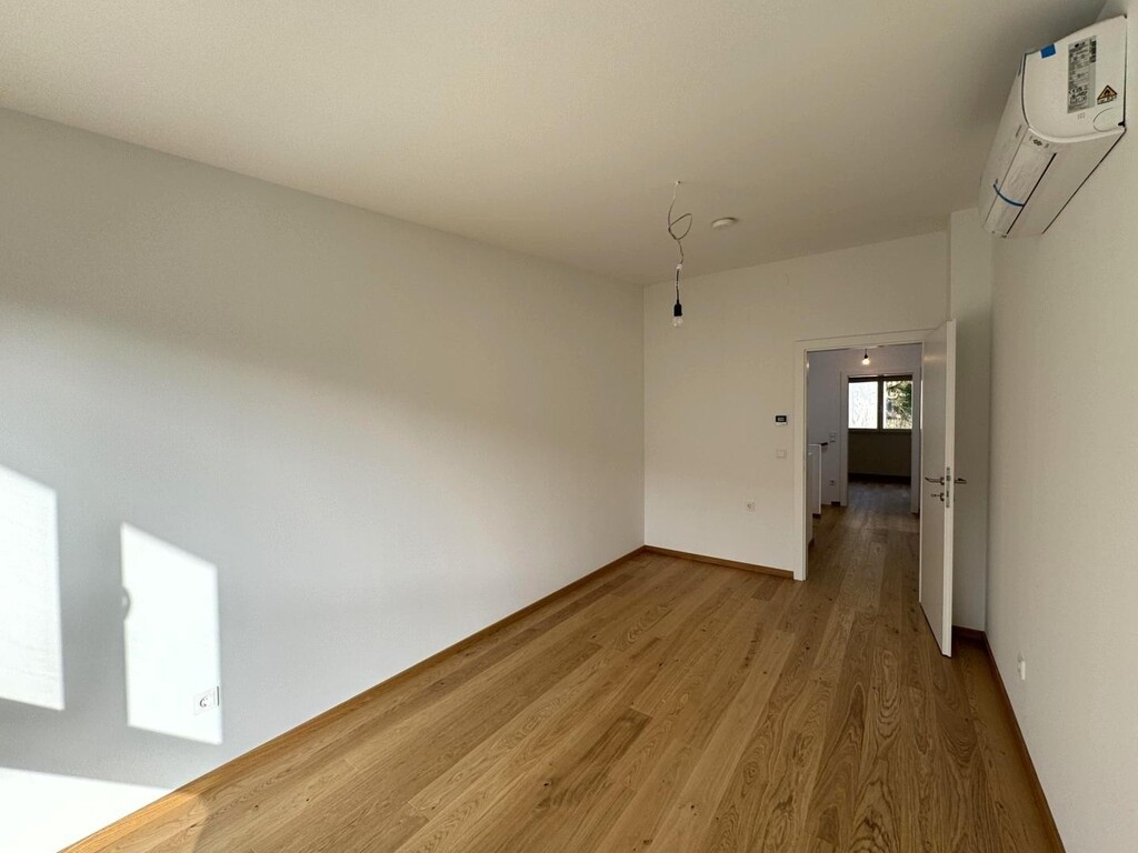 OG/Schlafzimmer 3 von 3, klimatisiert