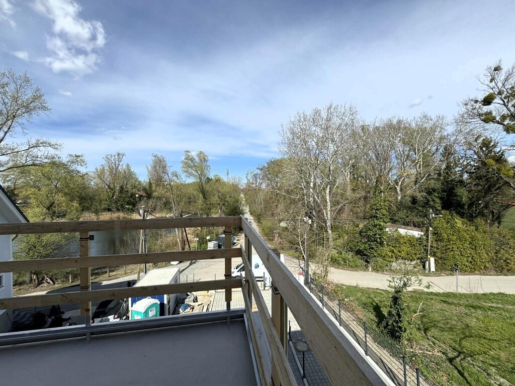Ausblick von der DG-Terrasse auf das Mühlwasser