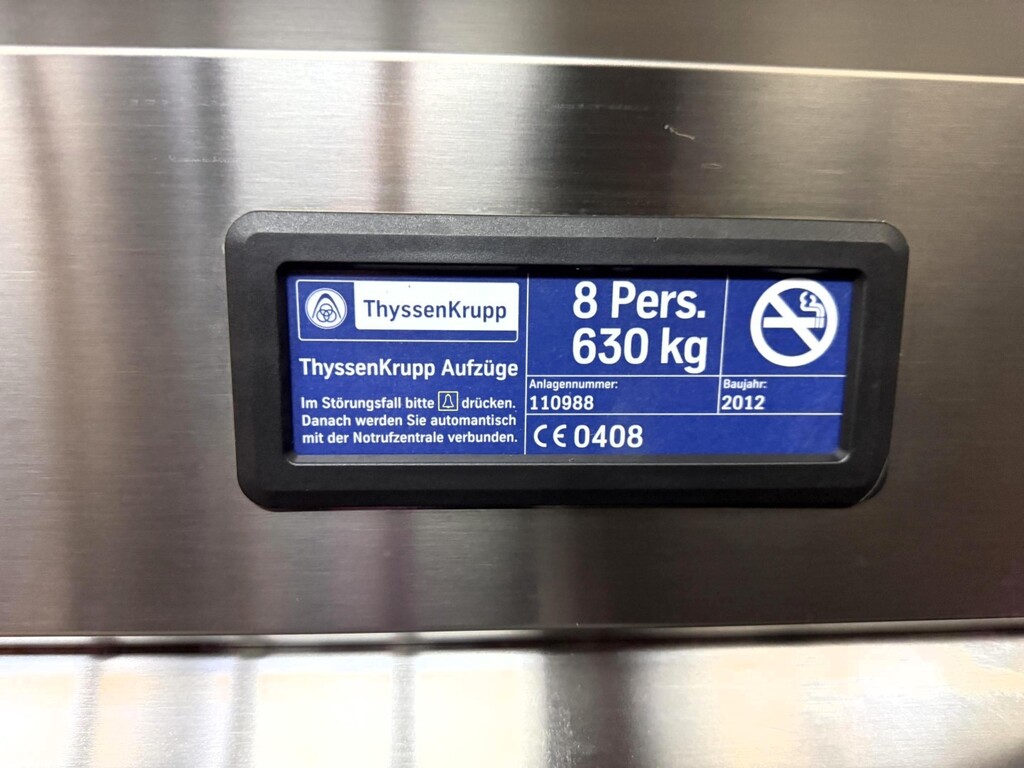 Aufzug für < 8 Pax von ThyssenKrupp/Baujahr 2012