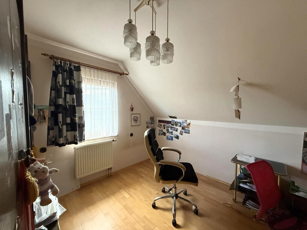 OG/Schlafzimmer 2 von 3