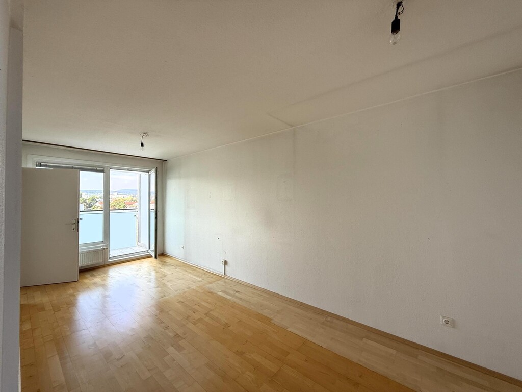 Schlafzimmer 1 von 2 mit 2 angeschl. Terrassen