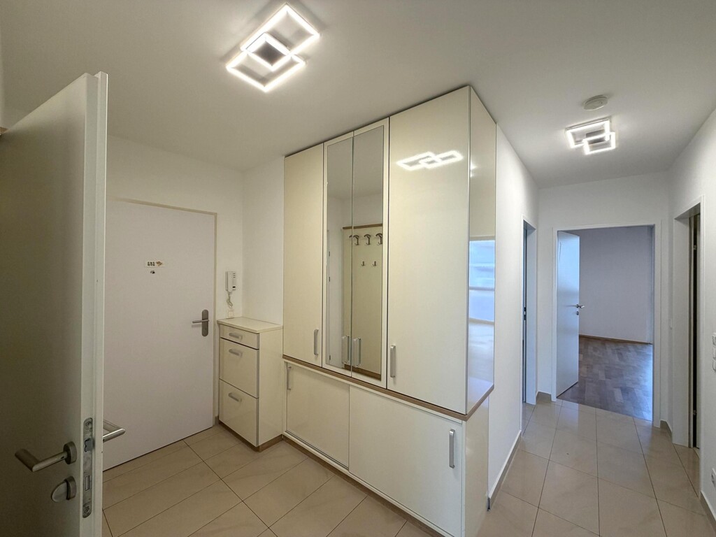 Wohnungseingang/Eingangsgarderobe