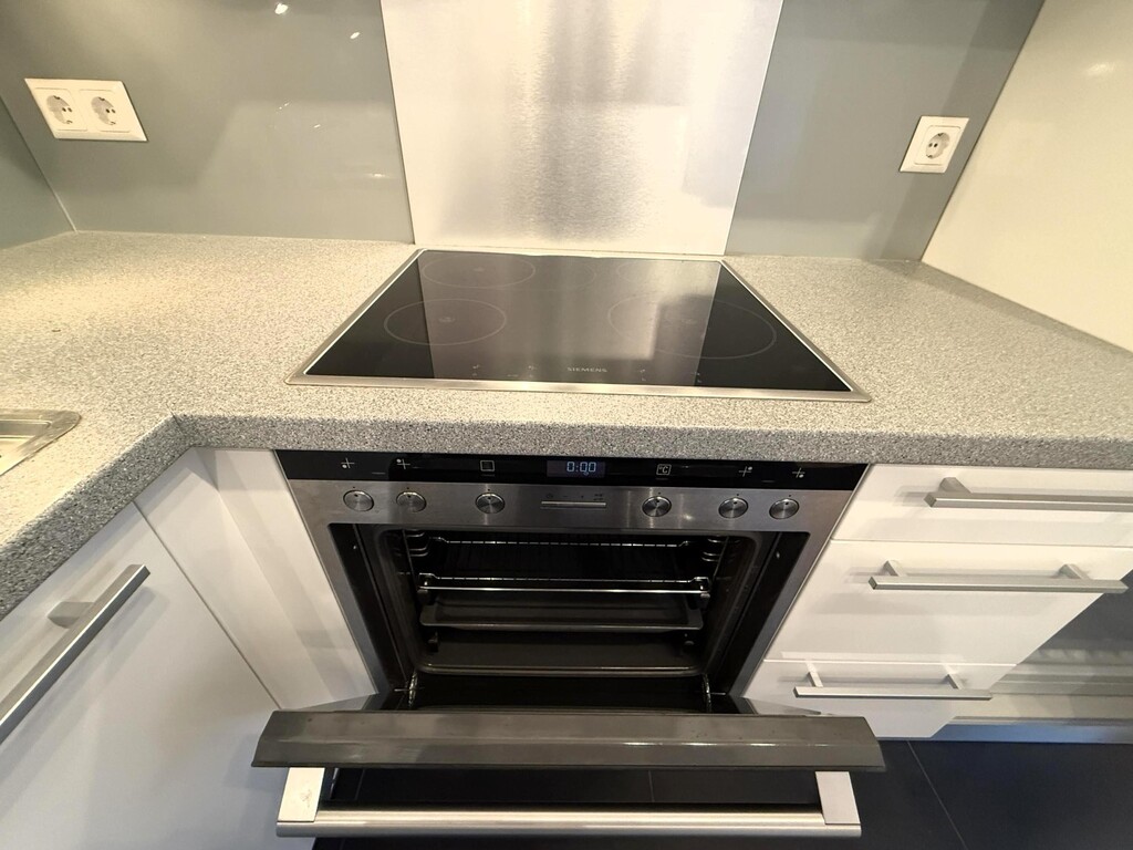 Wohn-/Essküche, klimatisiert/Detail