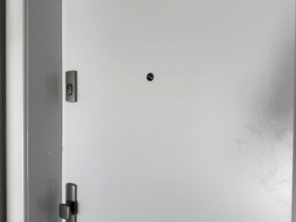 Wohnungseingang/Sicherheitstür