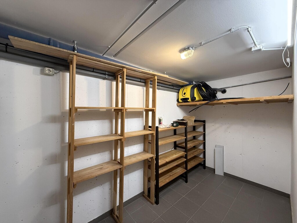 grosses Kellerabteil