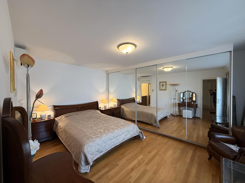 Masterbed mit en Suite Bad/klimatisiert