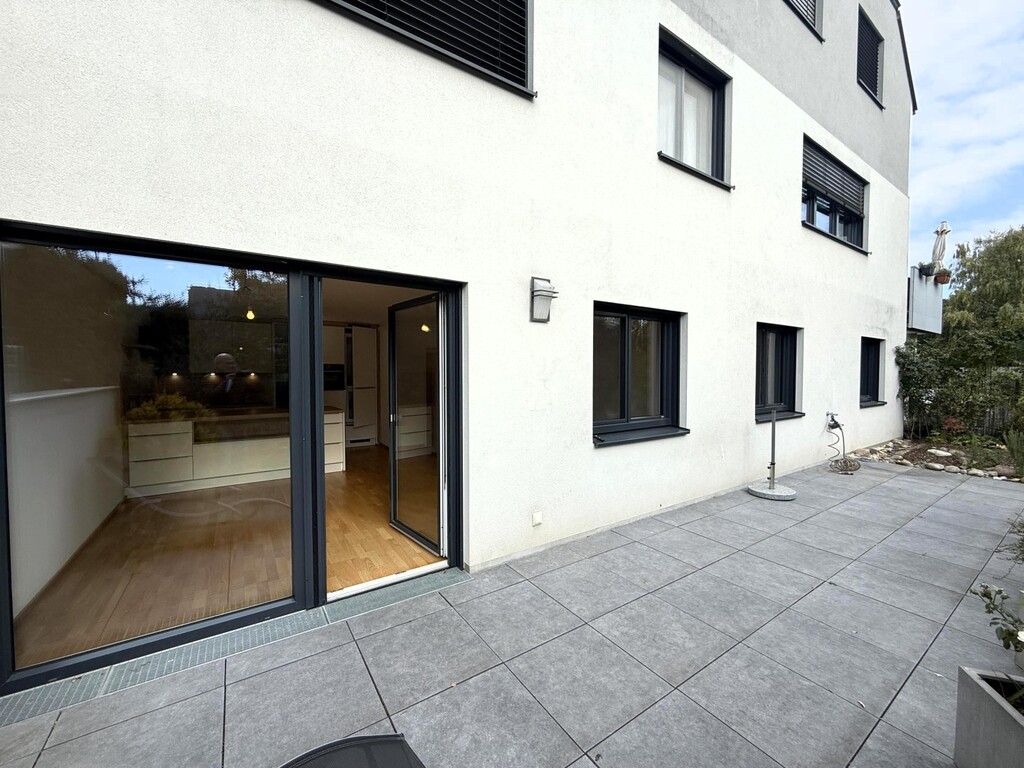 Eigengarten mit Gartenterrasse