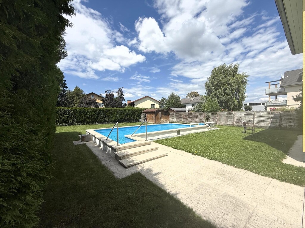 EG Terrasse, Zugang zum Pool