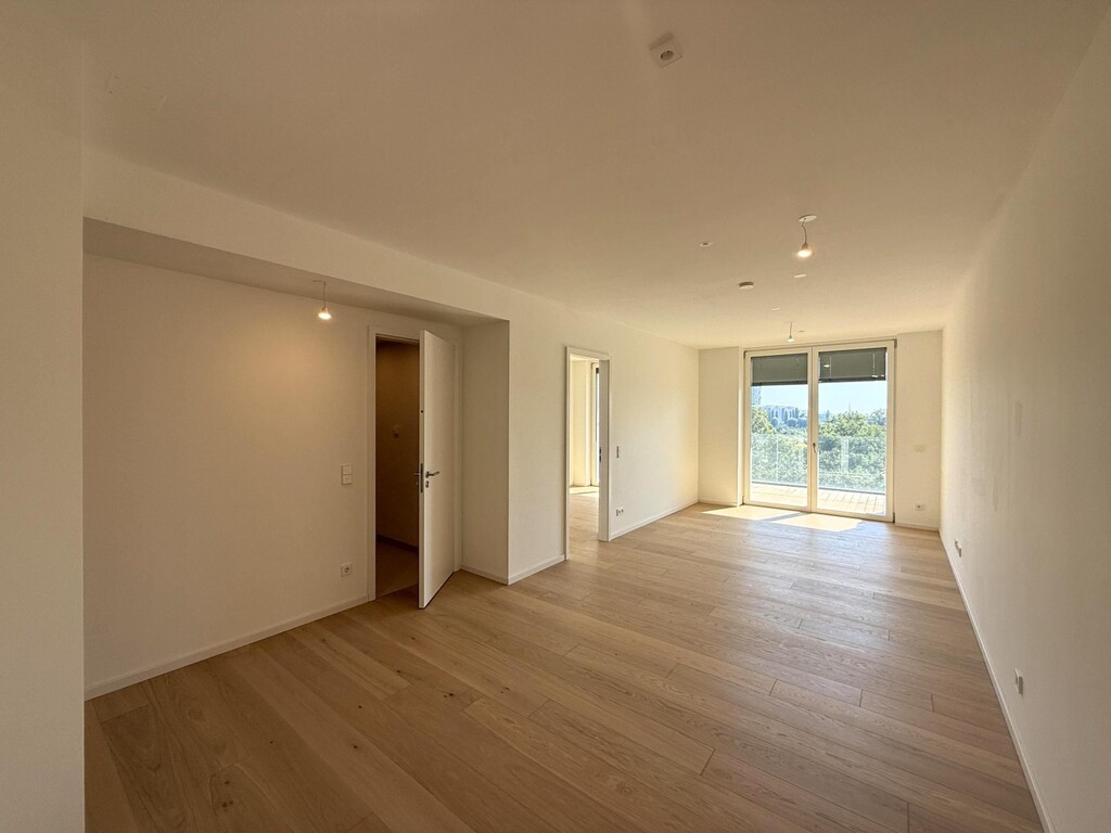 Wohn- Essküche (Küche wird geliefert)