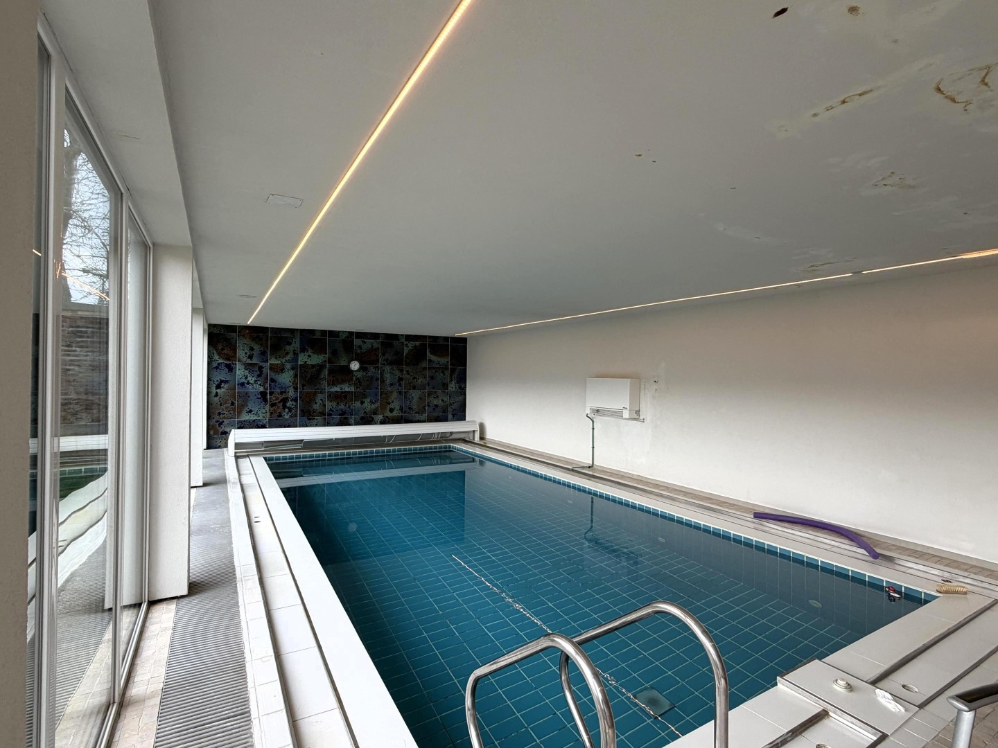 EG/Swimming-Pool, beheizt, bedeckt